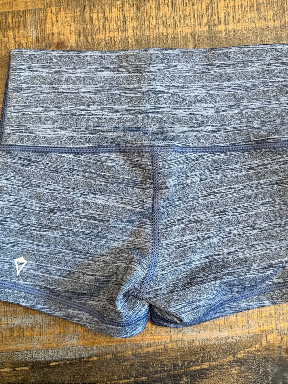 Lululemon ivviva girls spandex shorts